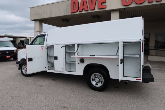 Used 2020 Chevrolet Express 3500 w/ Power Convenience Package RWD image 7