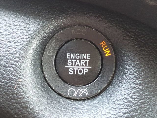 Used 2020 Jeep Cherokee Limited AWD/4WD image 29