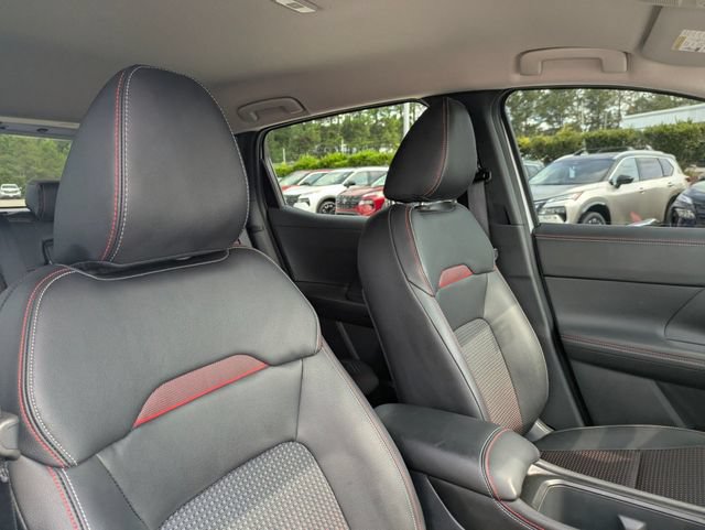 Used 2026 Nissan Kicks SR FWD image 34
