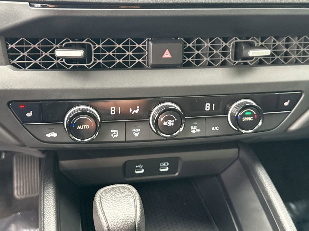 Used 2025 Honda Accord SE image 17