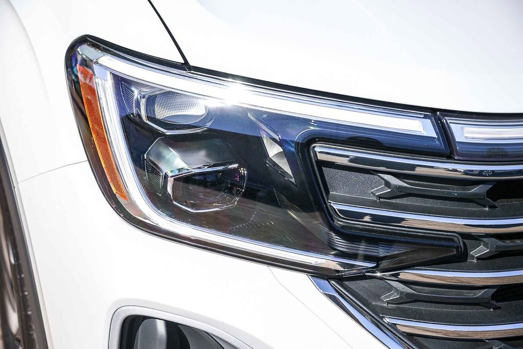 New 2026 Volkswagen Atlas SE image 15