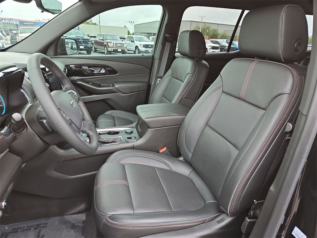 Used 2023 Chevrolet Traverse RS w/ LPO, Floor Liner Package image 19