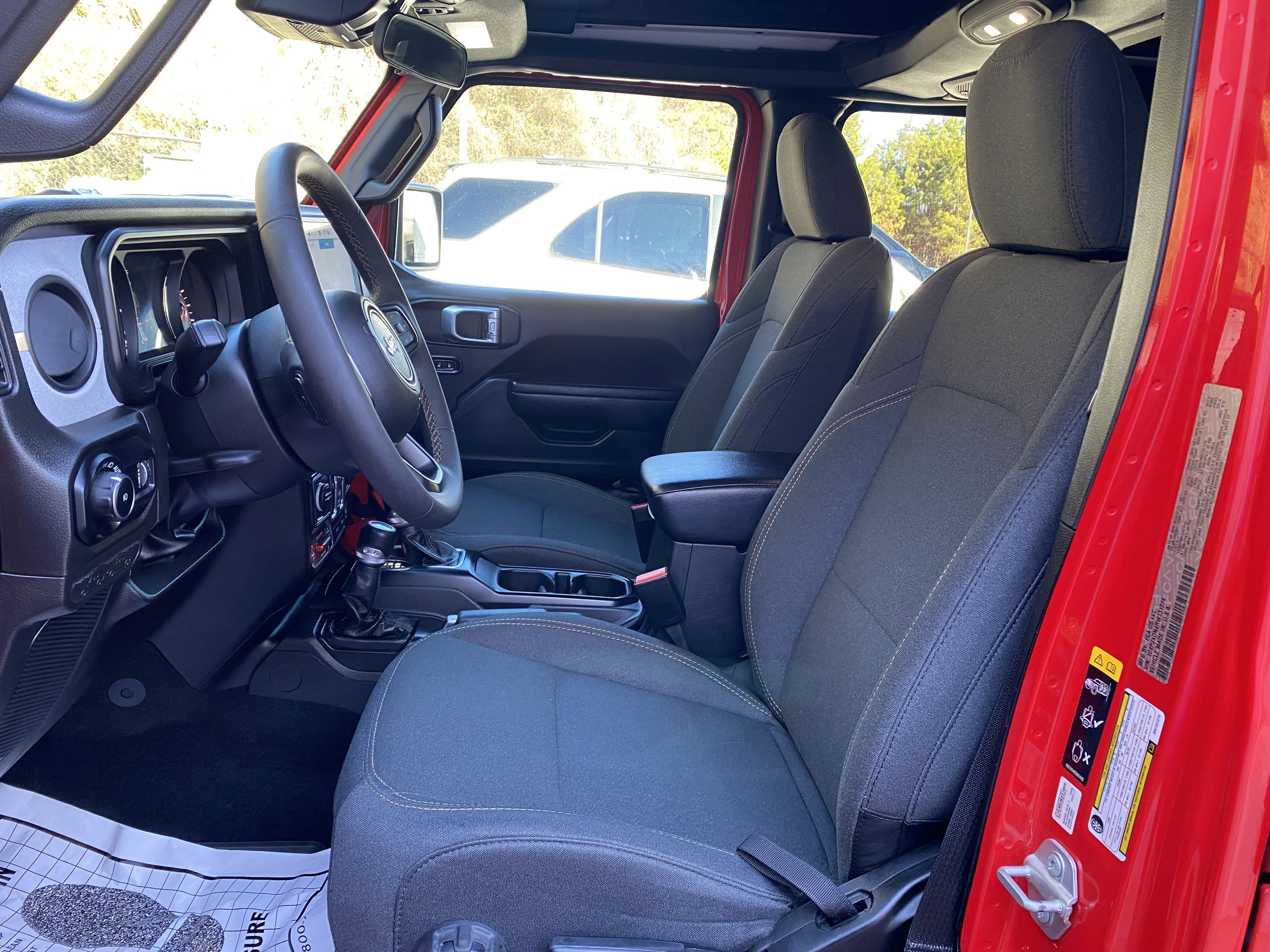 Used 2024 Jeep Wrangler Willys image 34