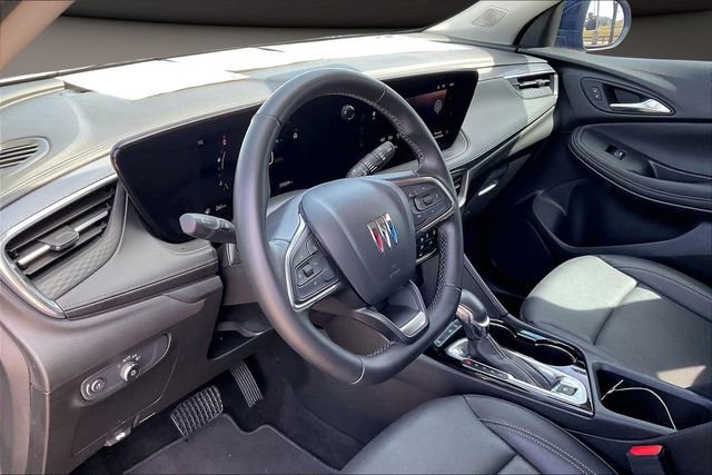 Used 2024 Buick Encore GX Sport Touring image 12