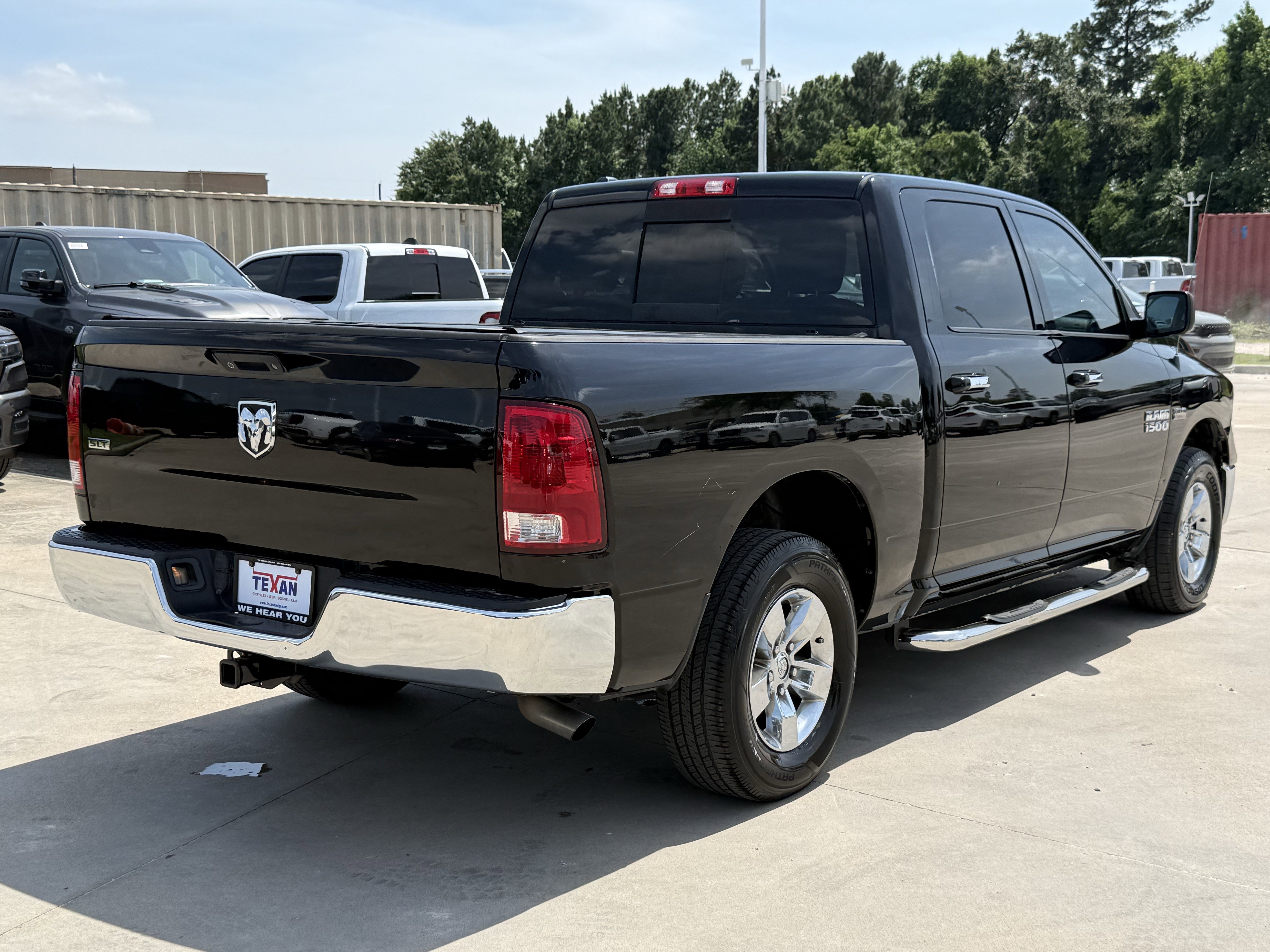 Used 2014 RAM 1500 Classic SLT RWD image 5