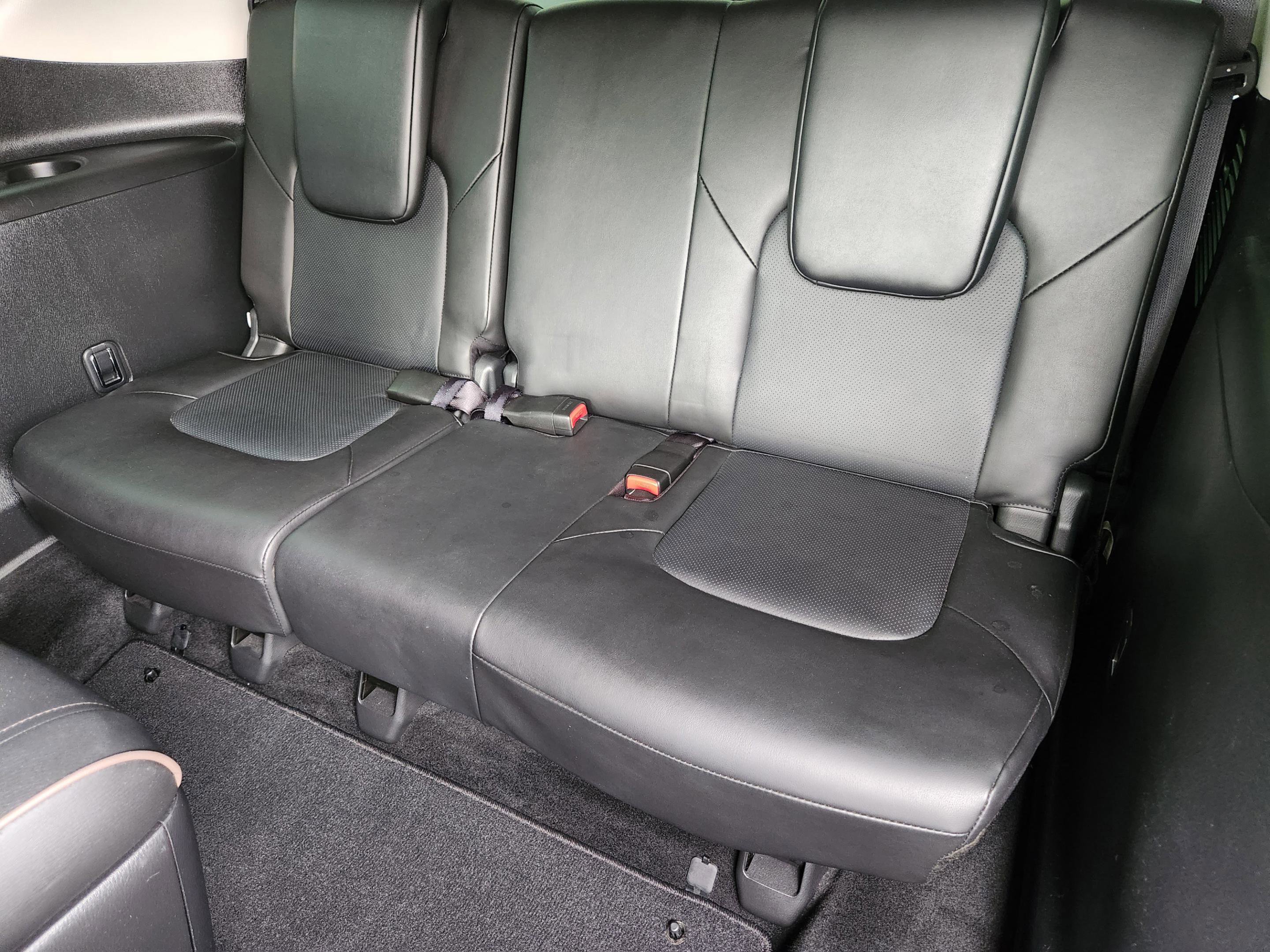 Used 2022 Nissan Armada Platinum w/ Captain's Chairs Package RWD image 24