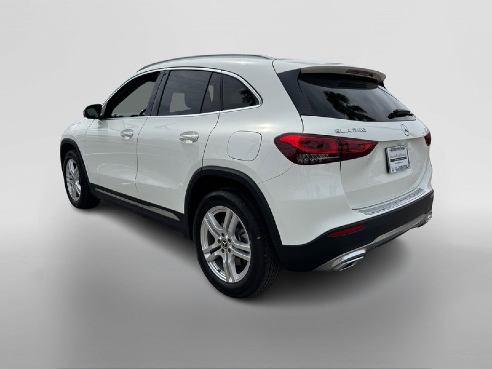 Certified 2022 Mercedes-Benz GLA 250 image 3