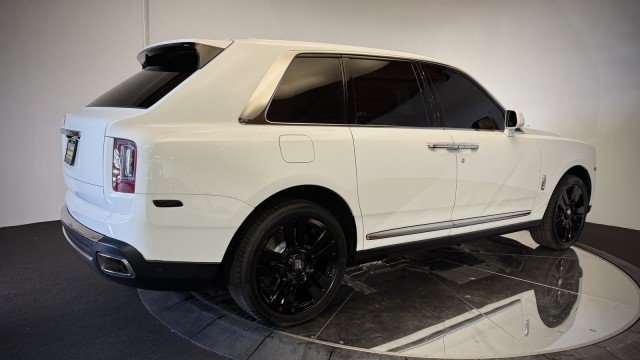 Used 2020 Rolls-Royce Cullinan AWD/4WD image 62