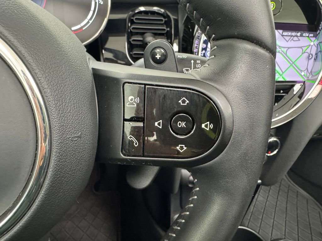Used 2023 MINI Cooper S image 32