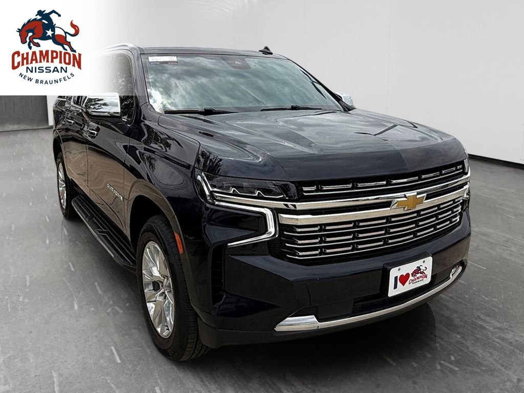 Used 2023 Chevrolet Suburban Premier AWD/4WD image 7