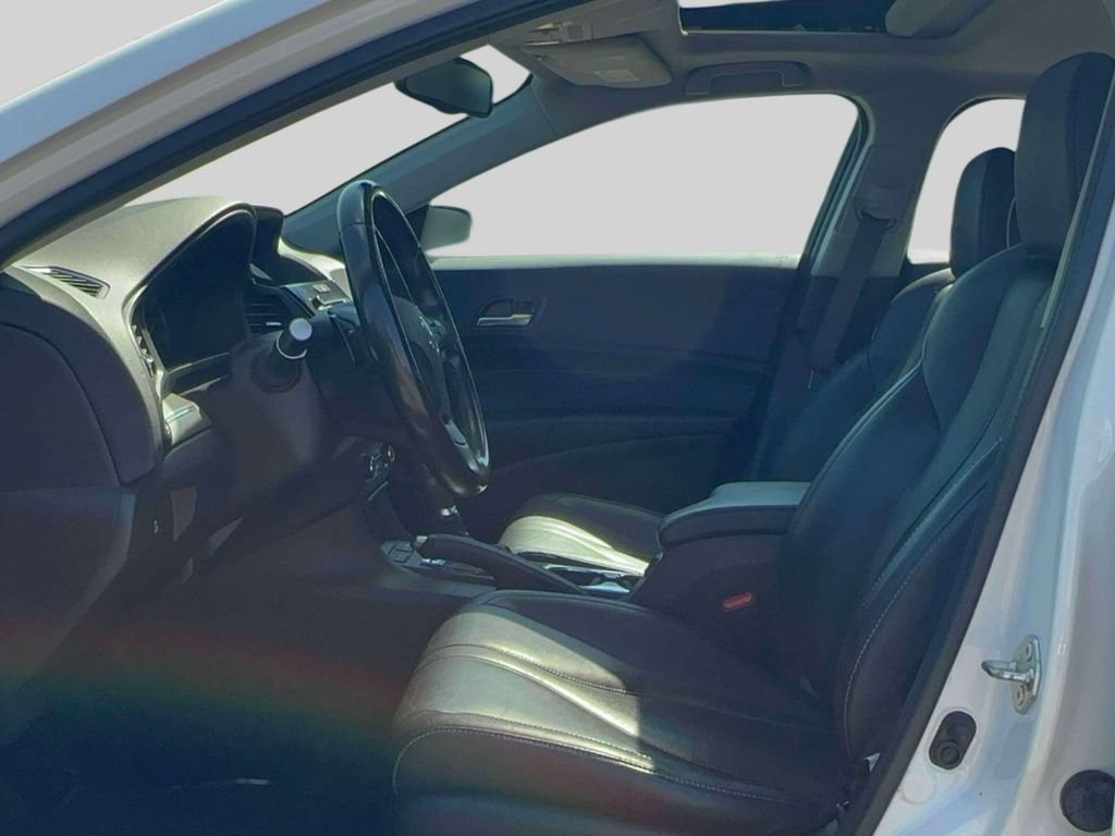 Used 2020 Acura ILX w/ Premium Package FWD image 14