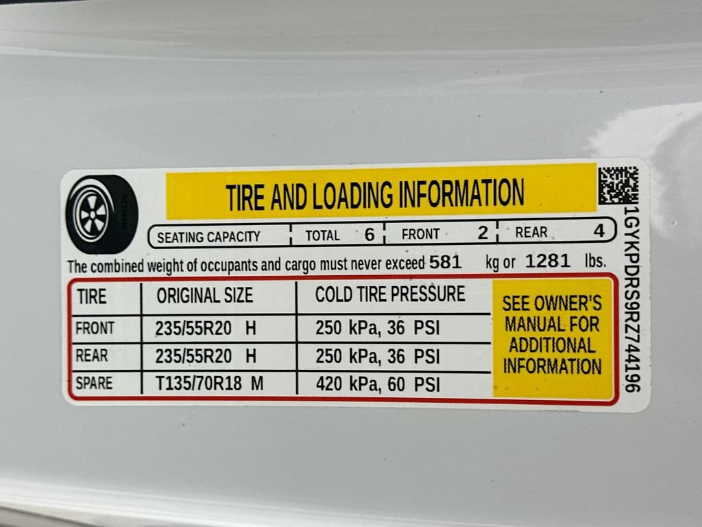 Certified 2024 Cadillac XT6 Premium Luxury w/ LPO, Floor Liner Package AWD/4WD image 40