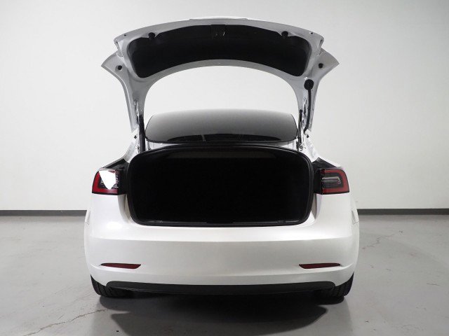 Used 2023 Tesla Model 3 image 40