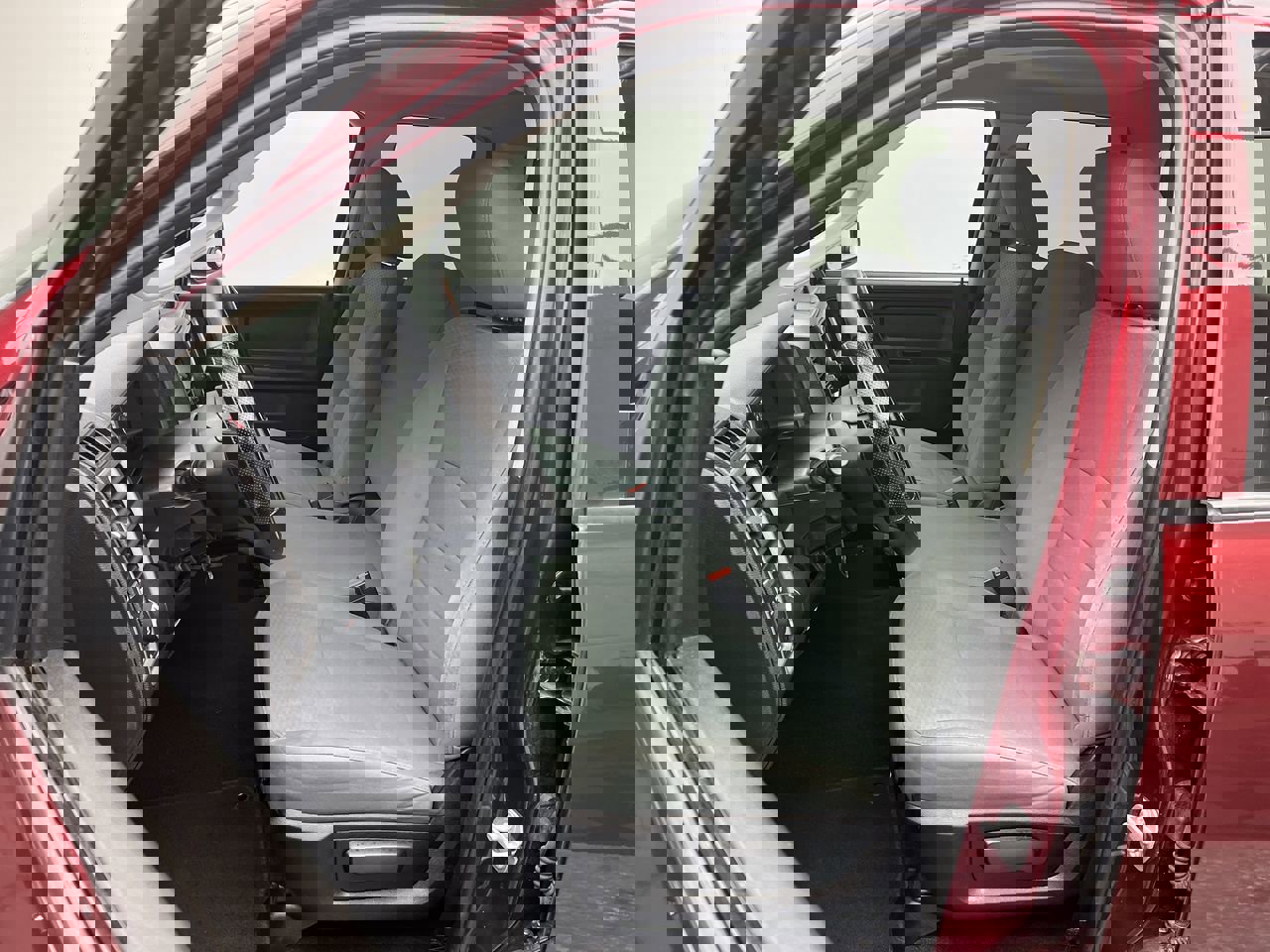 Used 2017 RAM 1500 Express image 9