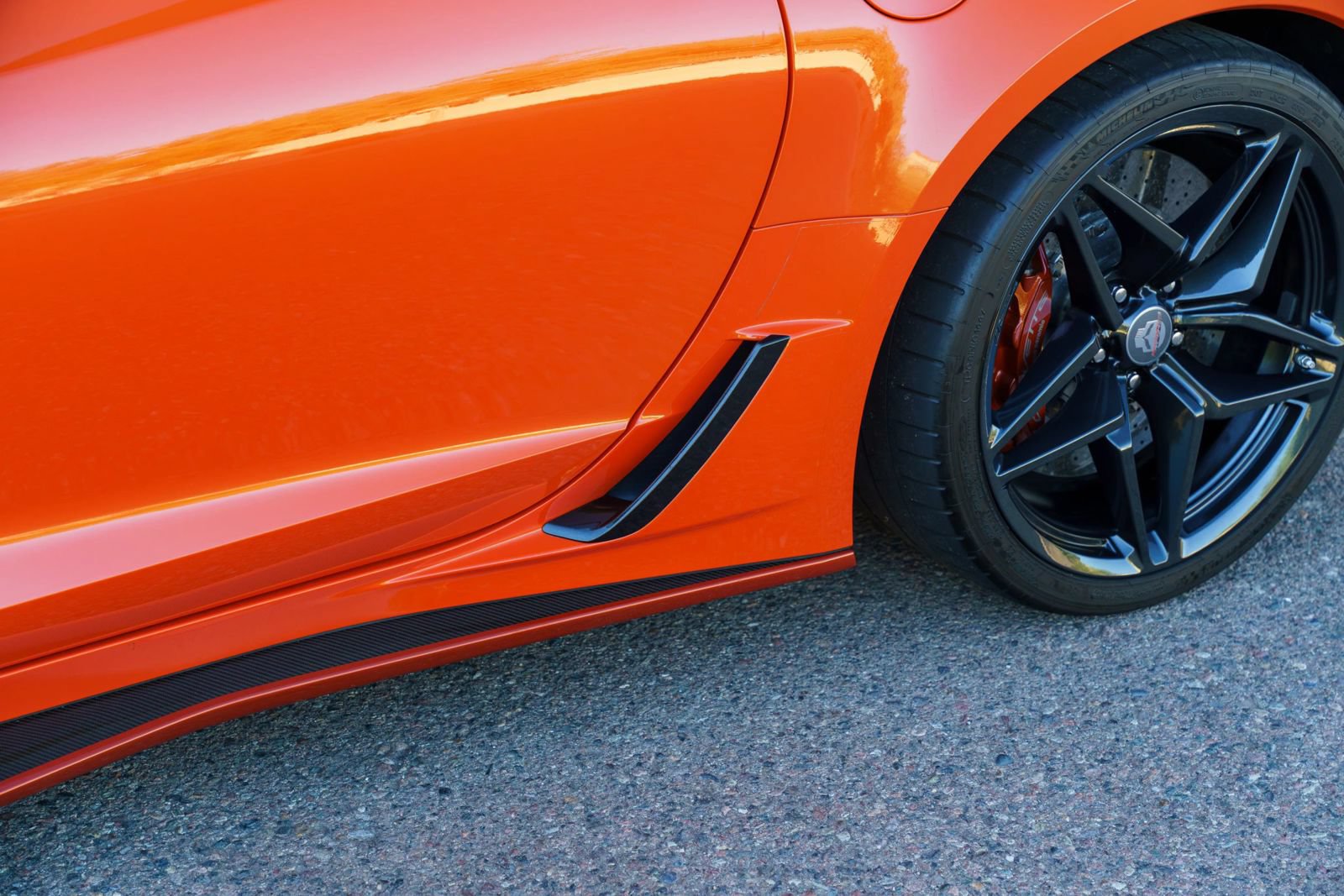 Used 2019 Chevrolet Corvette ZR1 RWD image 37