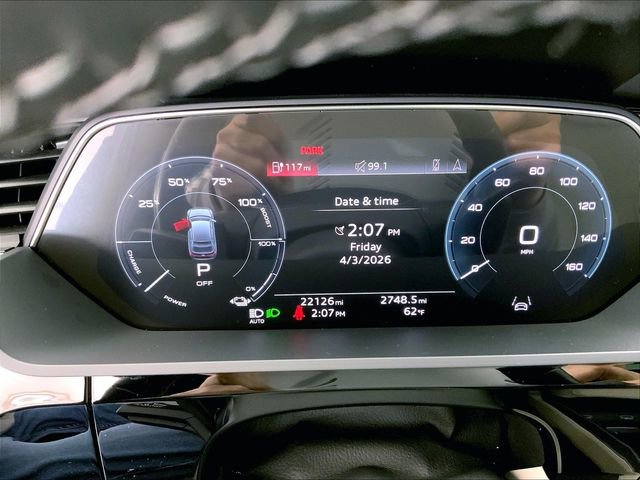 Certified 2024 Audi Q8 e-tron Premium Plus w/ Premium Plus Package image 24