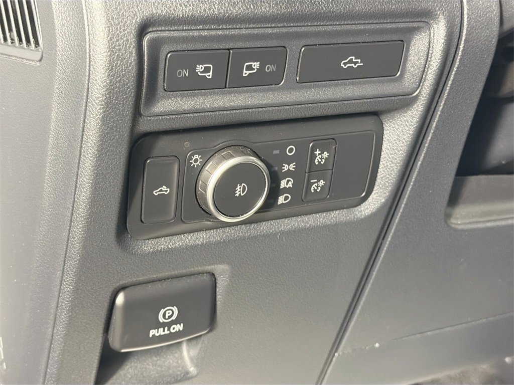 Used 2021 Ford F150 XLT w/ Equipment Group 302A High image 10