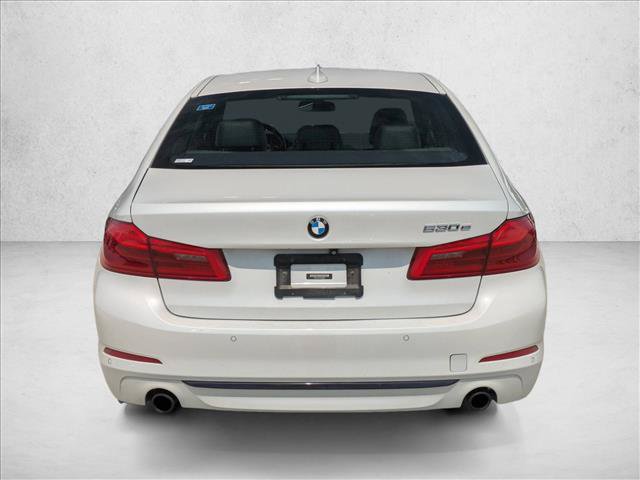 Used 2018 BMW 530e xDrive AWD/4WD image 5