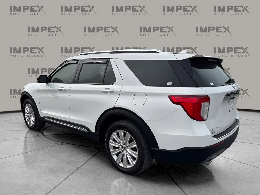 Used 2021 Ford Explorer Limited w/ Equipment Group 301A AWD/4WD image 3
