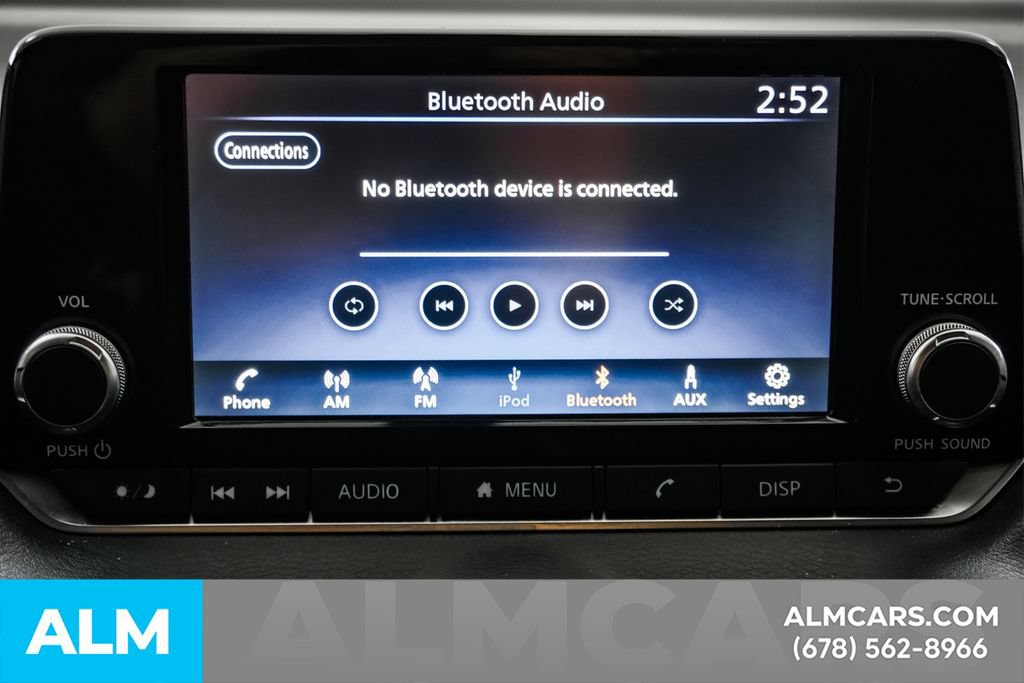 Used 2025 Nissan Sentra S FWD image 33