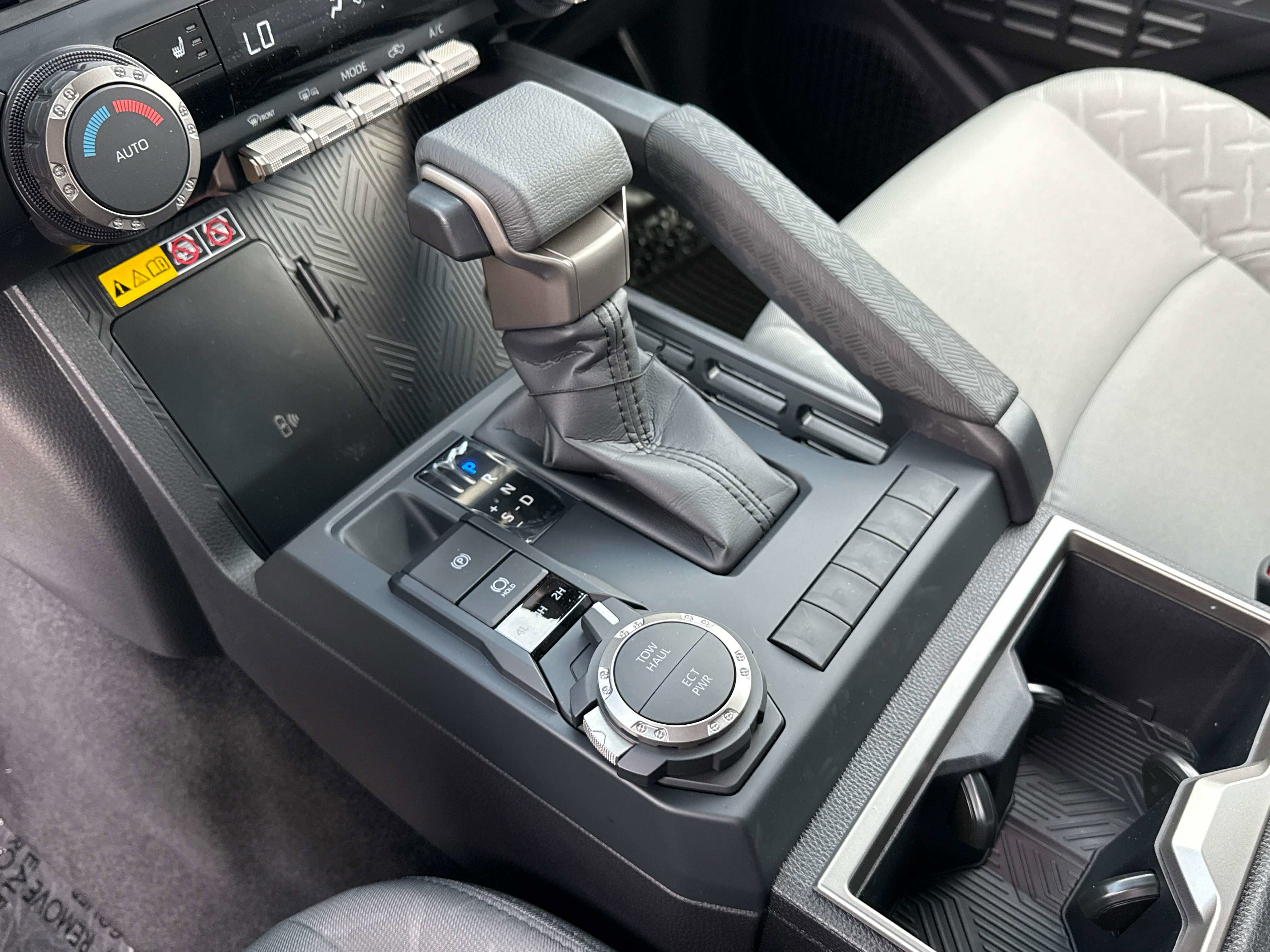 New 2026 Toyota Tacoma SR5 AWD/4WD image 17