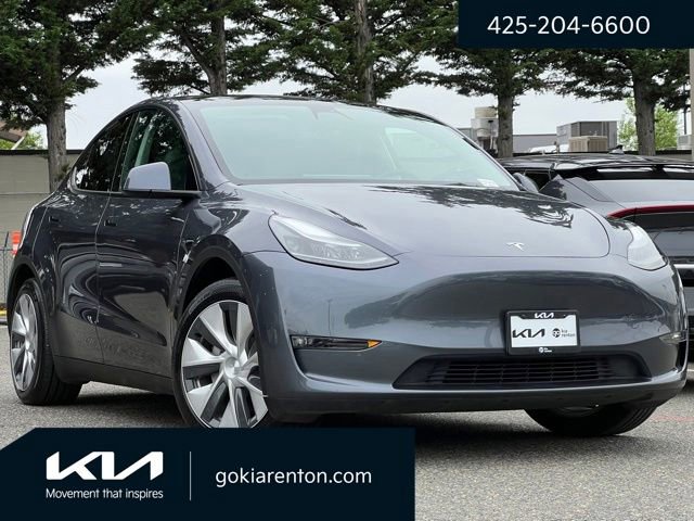 Used 2023 Tesla Model Y Long Range AWD/4WD image 1