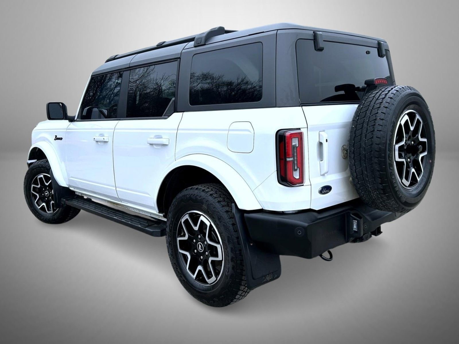 Used 2022 Ford Bronco Outer Banks image 7