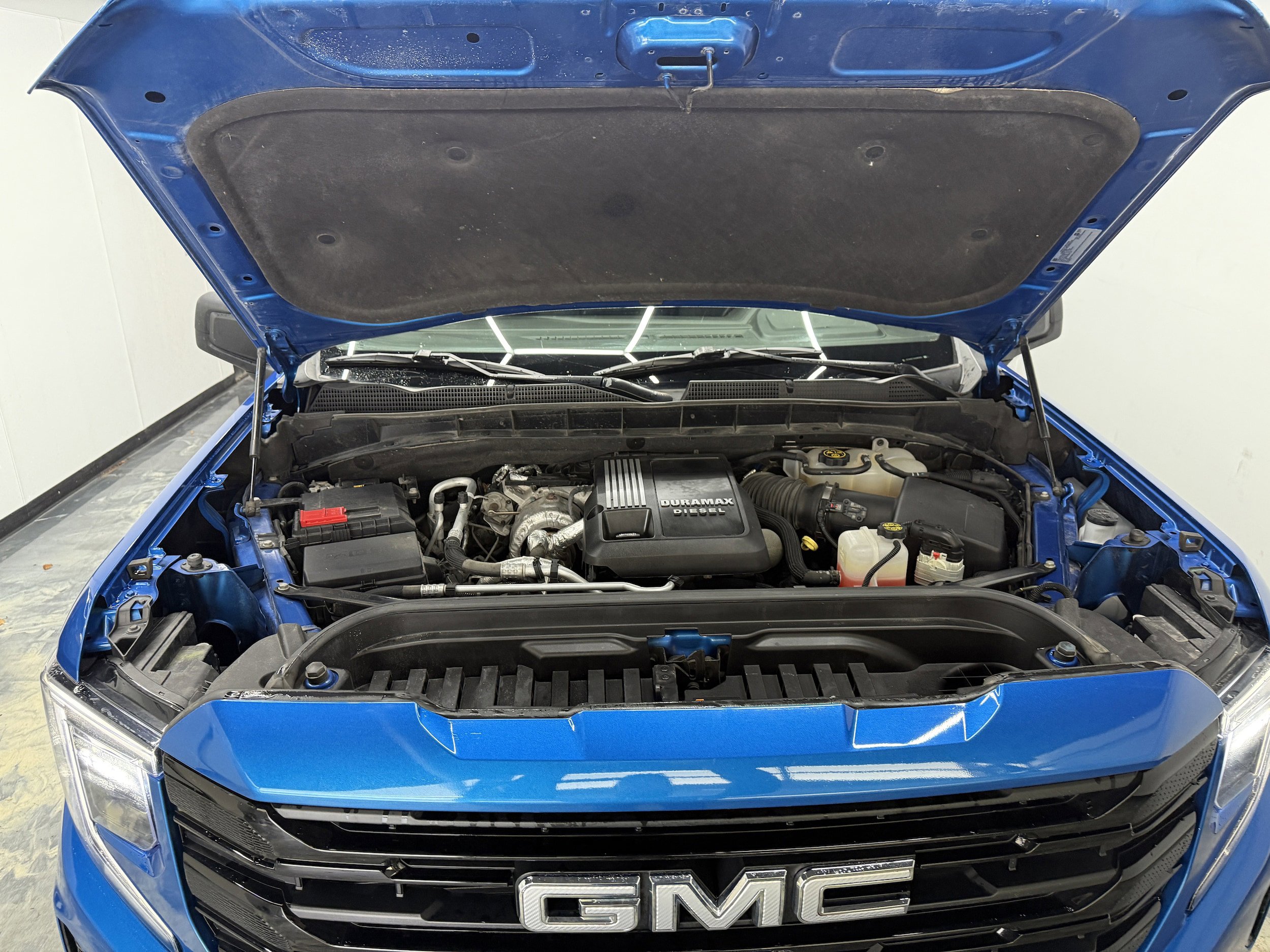 Used 2022 GMC Sierra 1500 Elevation w/ LPO, Elevation Black Package AWD/4WD image 21