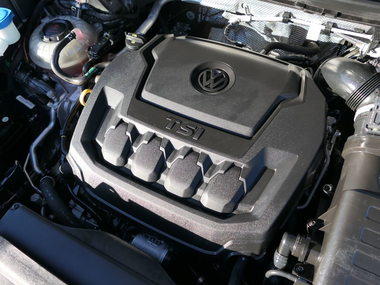 Used 2021 Volkswagen Tiguan S image 30