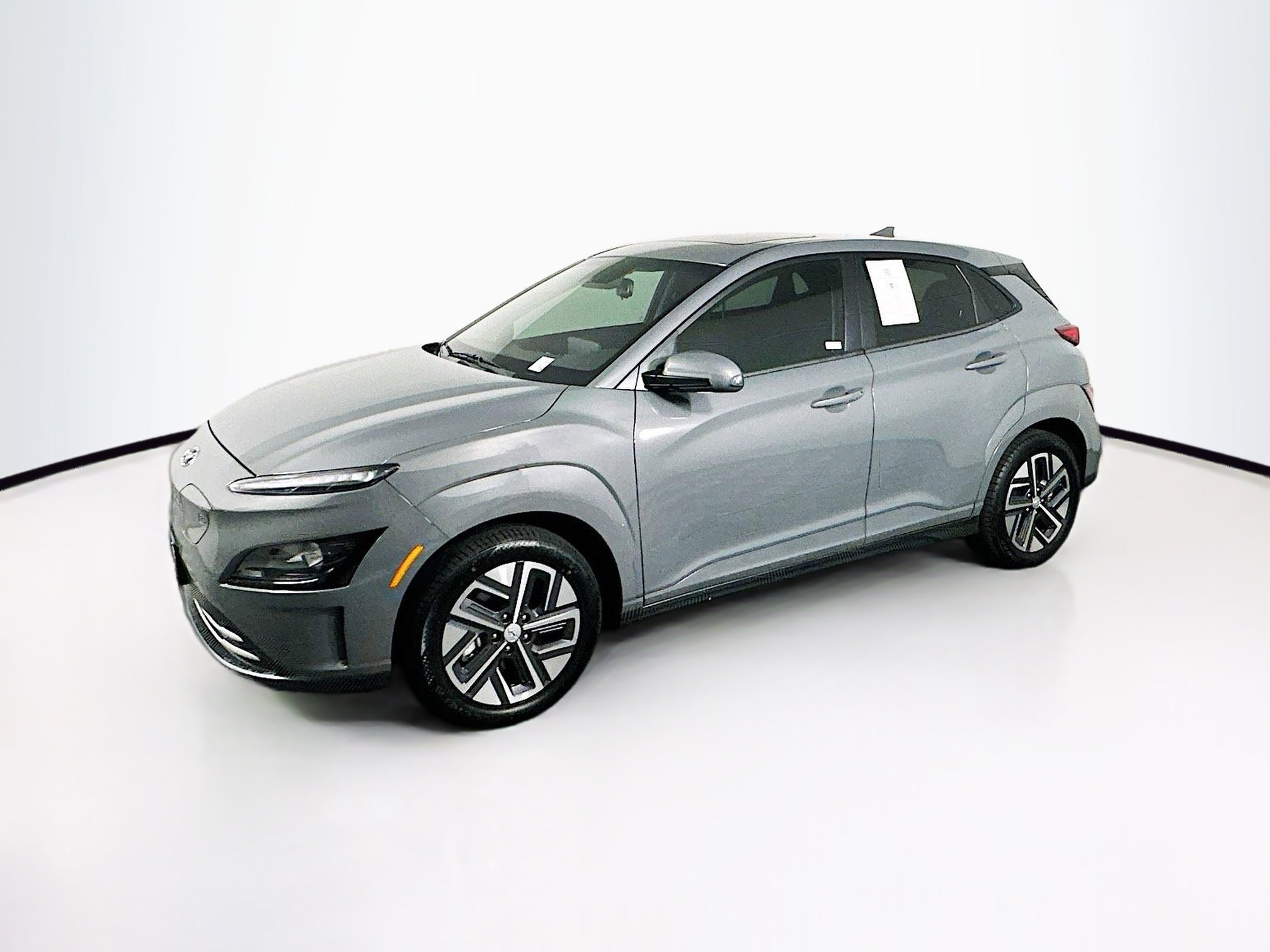 Used 2023 Hyundai Kona SEL image 4