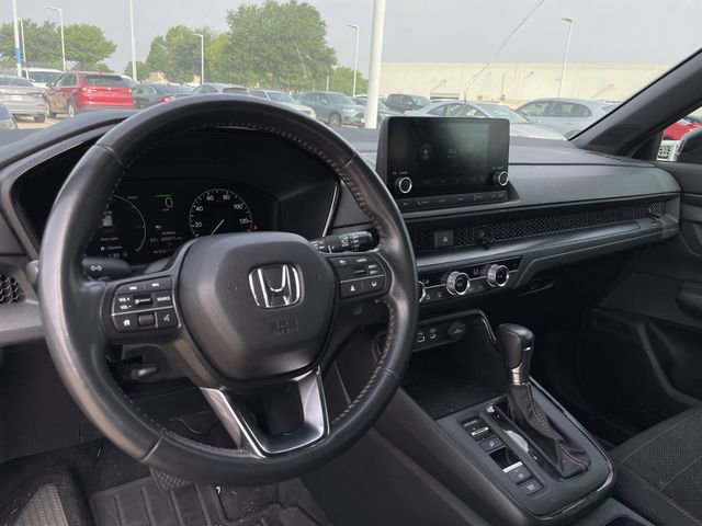 Used 2023 Honda CR-V Sport image 11