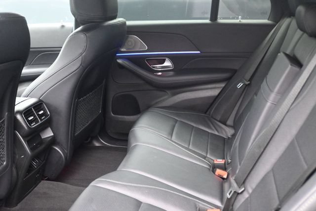 Used 2022 Mercedes-Benz GLE 350 4MATIC w/ Premium Package image 16