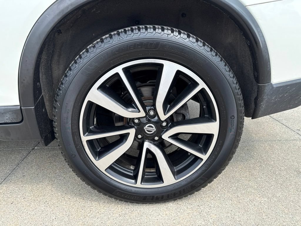 Used 2019 Nissan Rogue SL AWD/4WD image 52