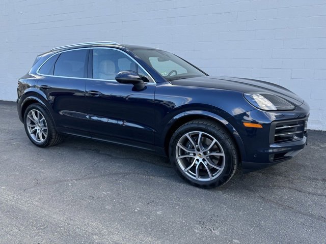 Used 2024 Porsche Cayenne image 10