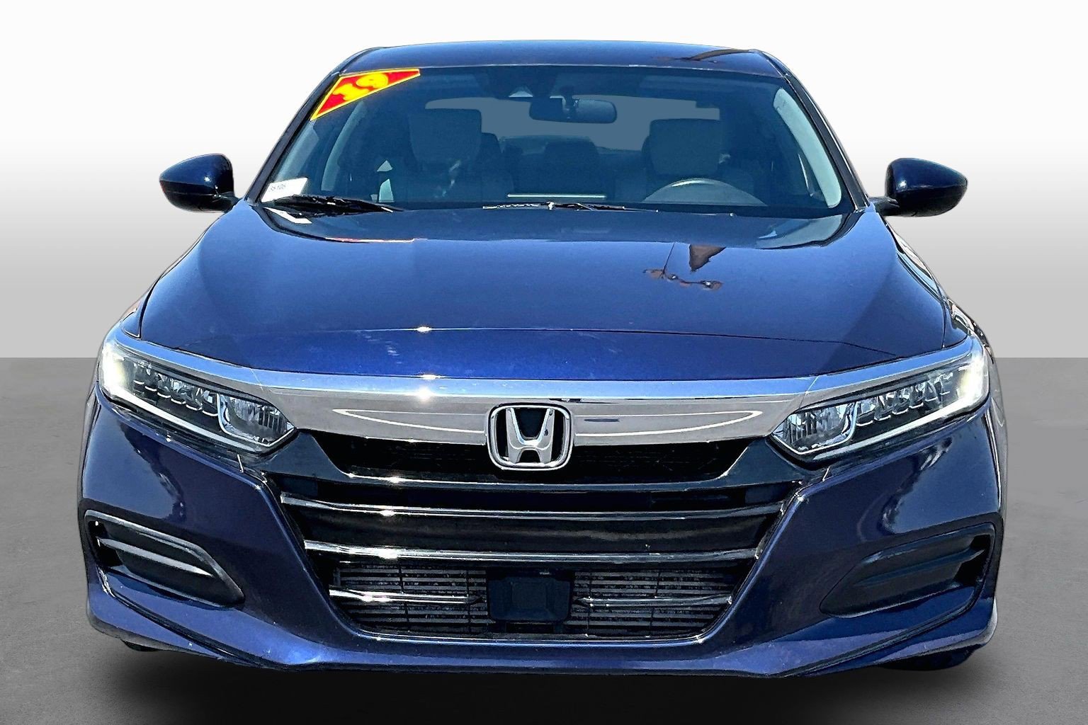 Used 2019 Honda Accord LX image 3