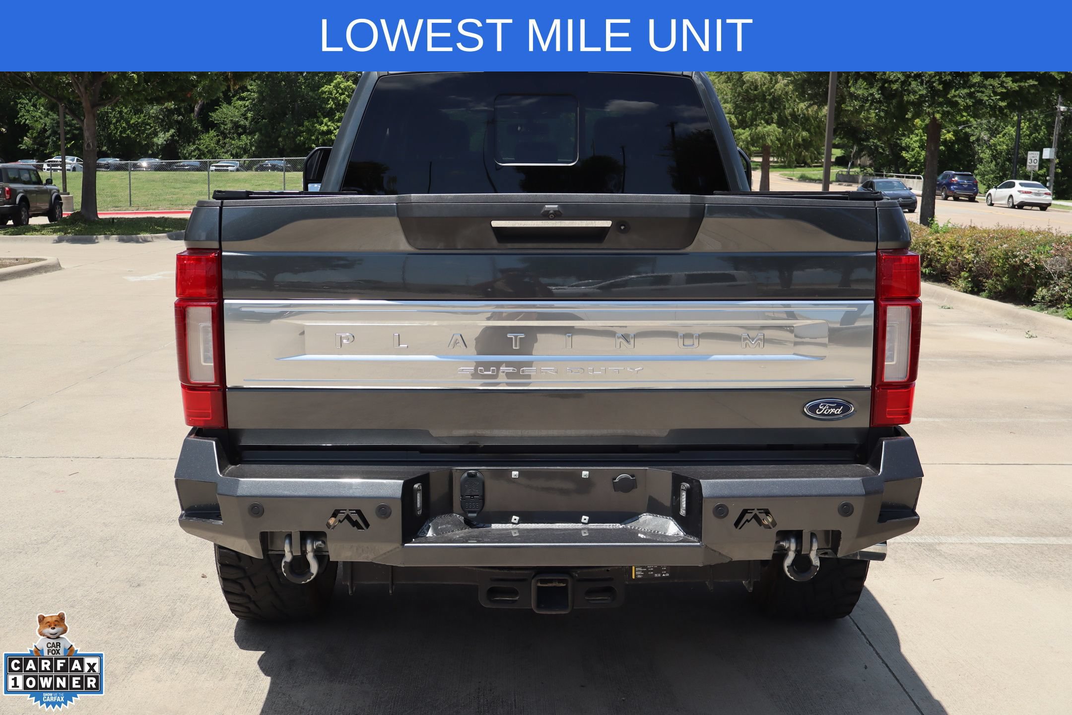 Used 2020 Ford F250 Platinum w/ FX4 Off-Road Package AWD/4WD image 4