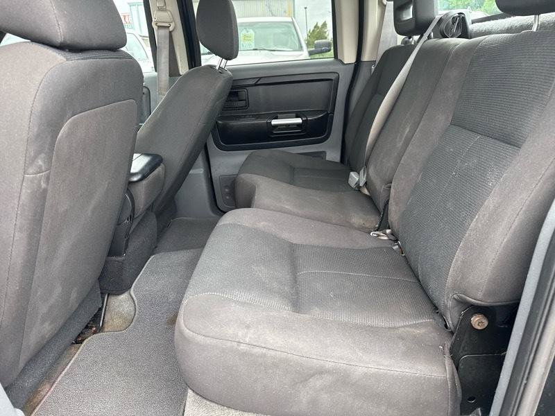 Used 2006 Mitsubishi Raider LS RWD image 14