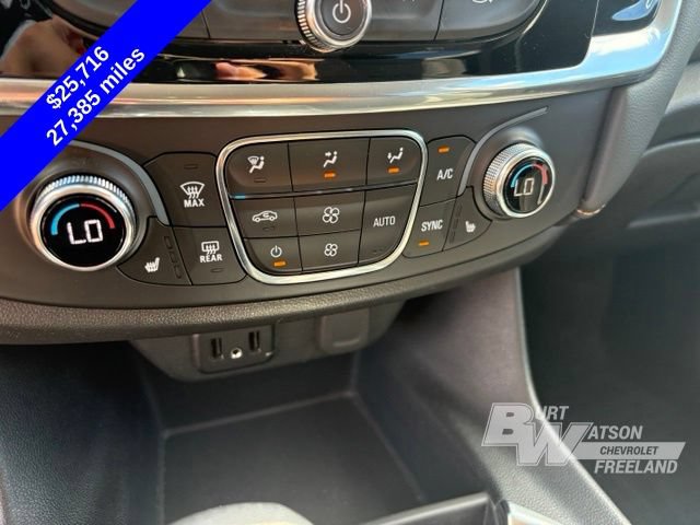 Used 2021 Chevrolet Traverse LT FWD image 20