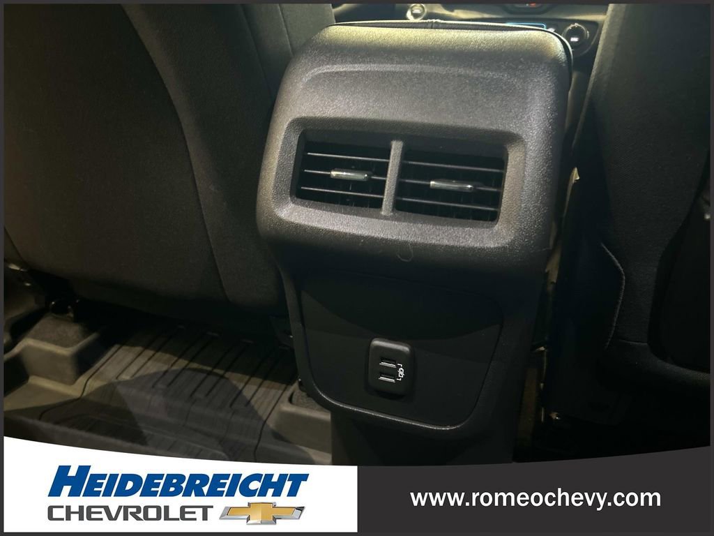Certified 2024 GMC Terrain SLE w/ Driver Convenience Package FWD image 17
