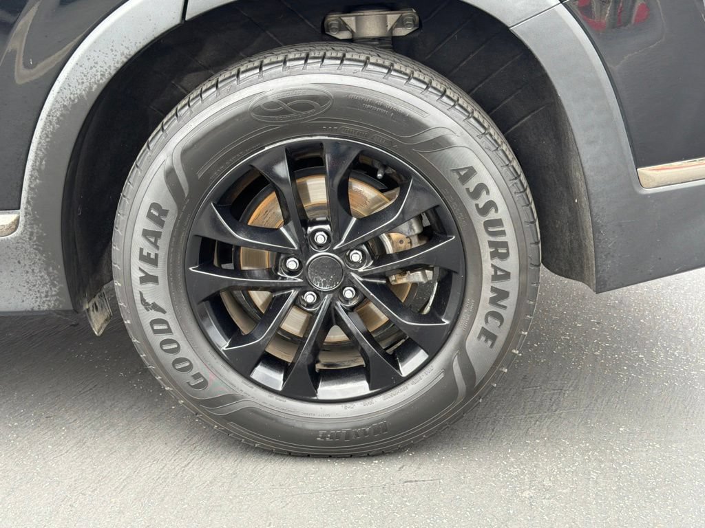 Used 2019 Hyundai Santa Fe SE FWD image 17