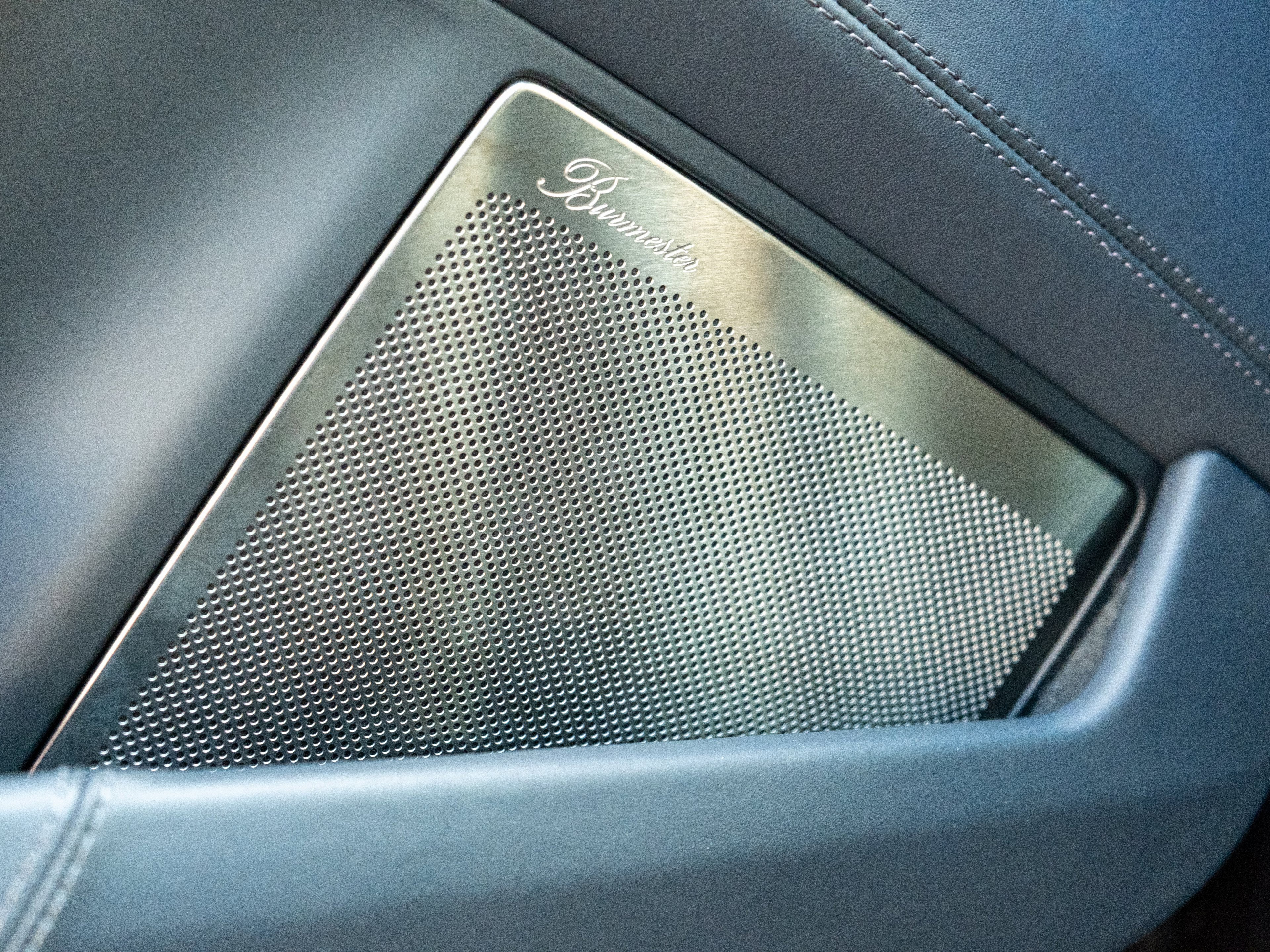 Certified 2025 Porsche 911 Turbo image 16