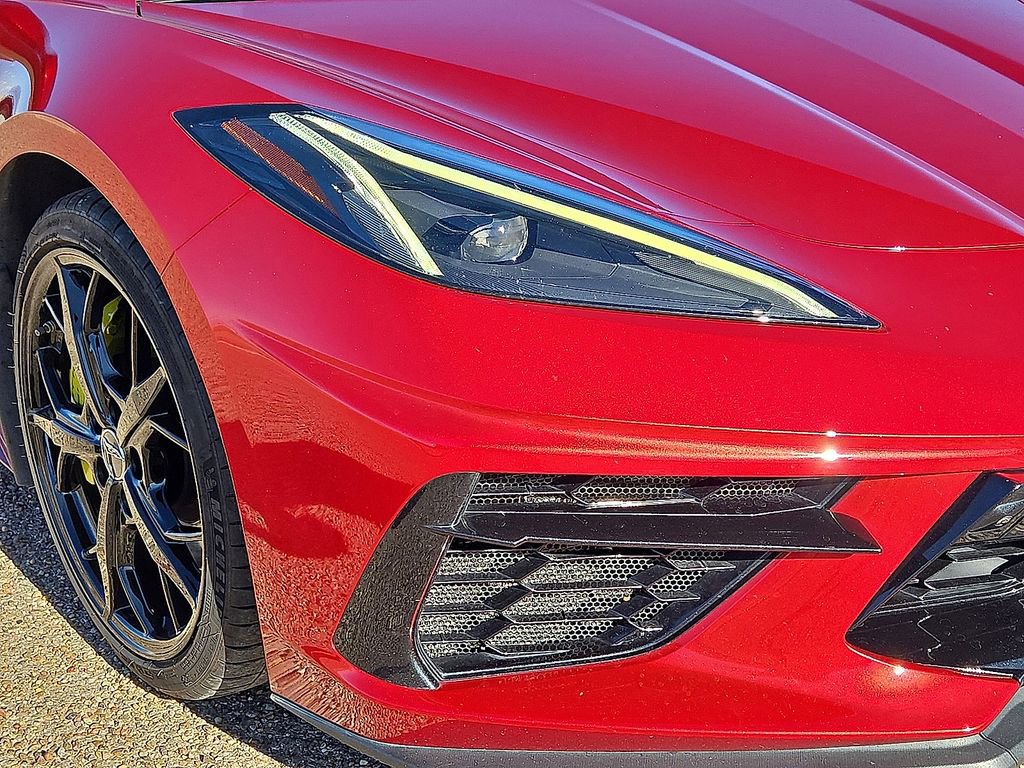 Used 2021 Chevrolet Corvette Stingray Premium Cpe w/ Z51 Performance Package image 10