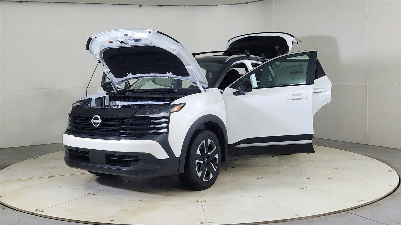 New 2026 Nissan Kicks SV w/ Cold Weather Package AWD/4WD image 10