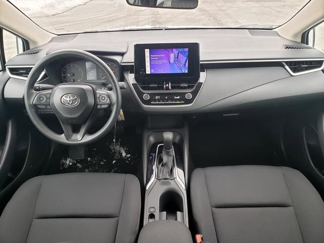 Used 2025 Toyota Corolla LE image 15