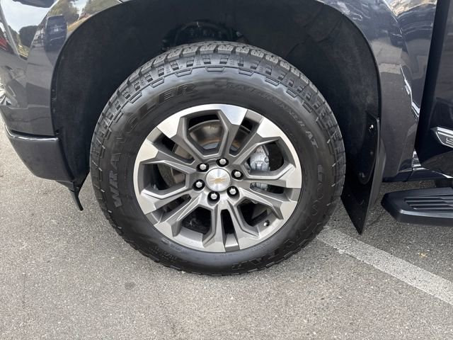 Used 2023 Chevrolet Silverado 1500 High Country w/ Technology Package image 25