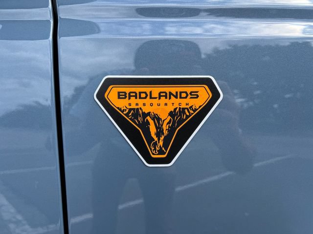 Used 2024 Ford Bronco Badlands AWD/4WD image 41