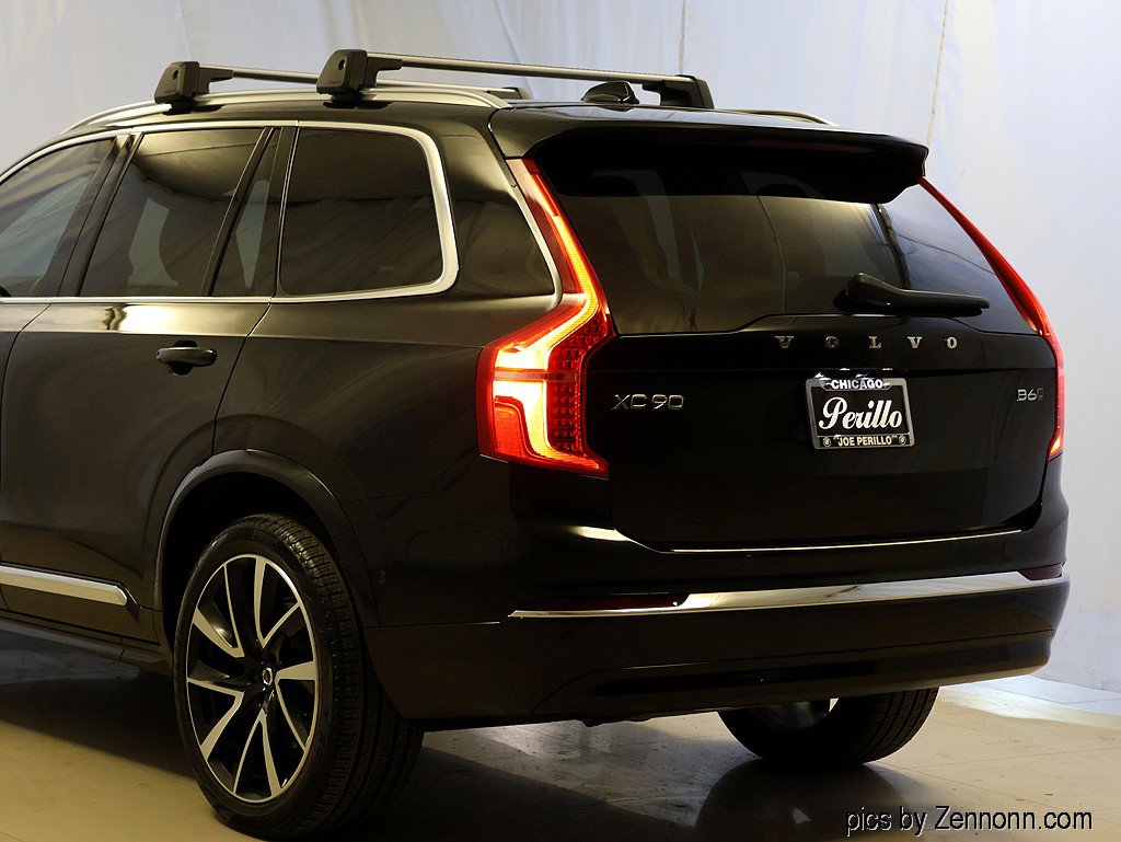 Used 2024 Volvo XC90 B6 Plus w/ Protection Package Premier AWD/4WD image 8
