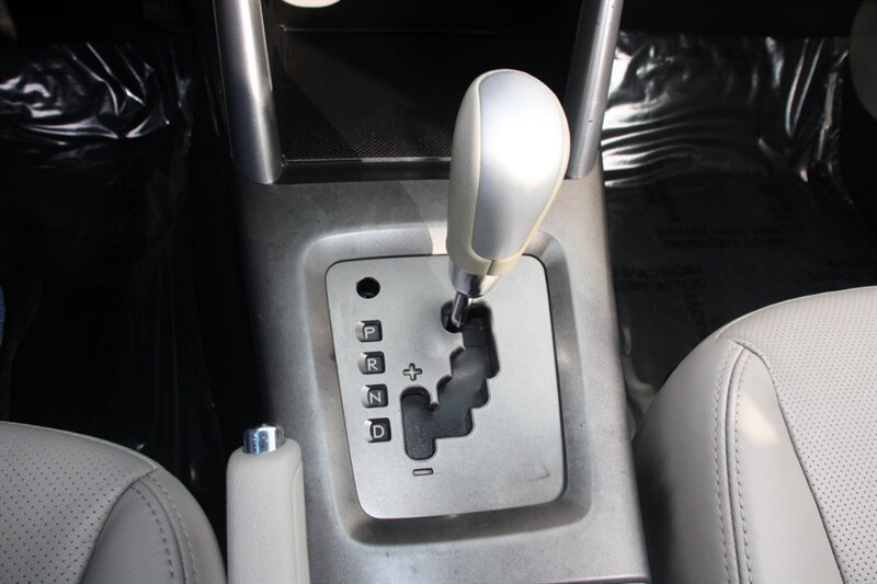 Used 2011 Subaru Forester 2.5X Limited AWD/4WD image 8