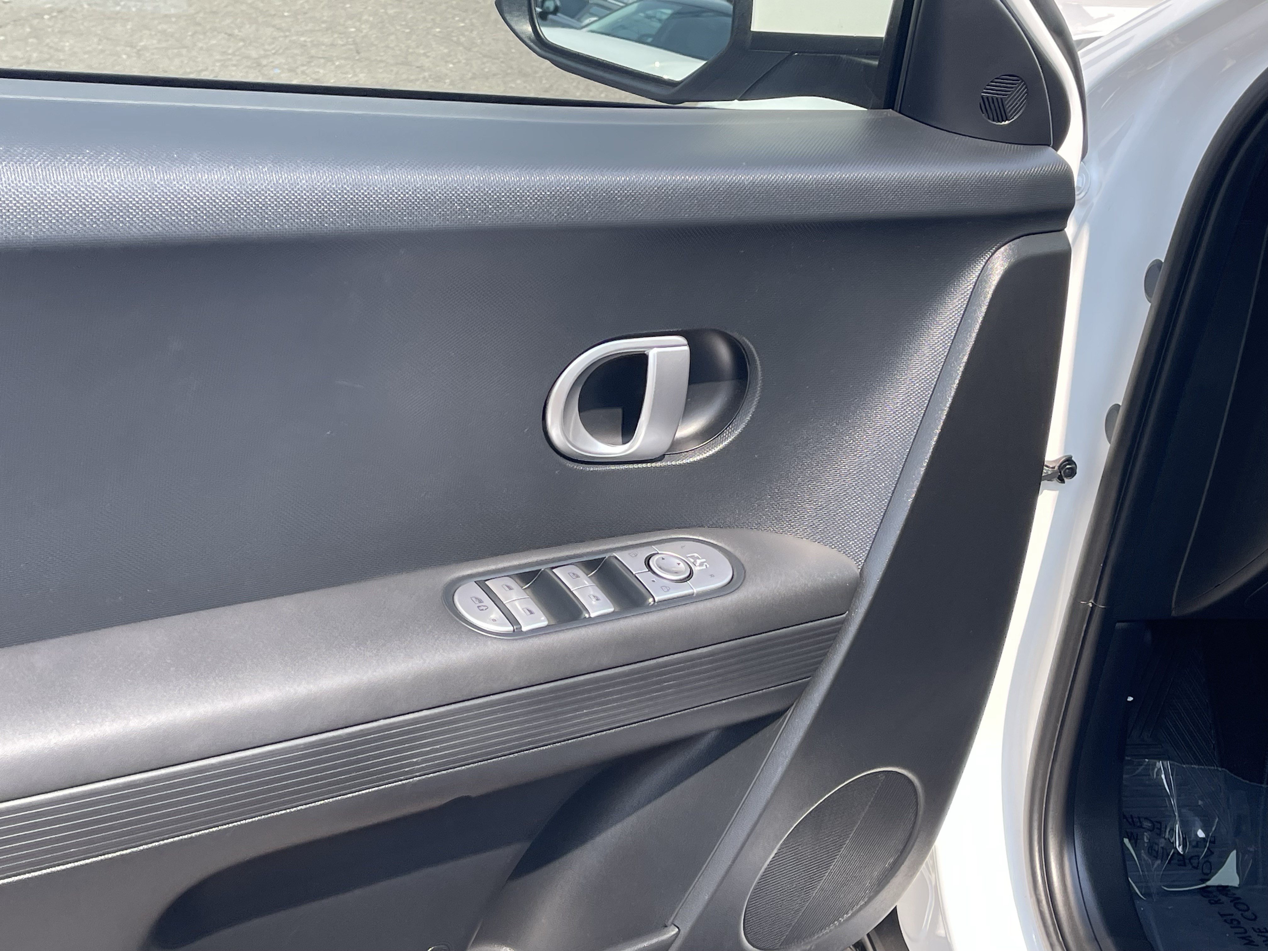 Certified 2024 Hyundai Ioniq 5 SEL RWD image 17