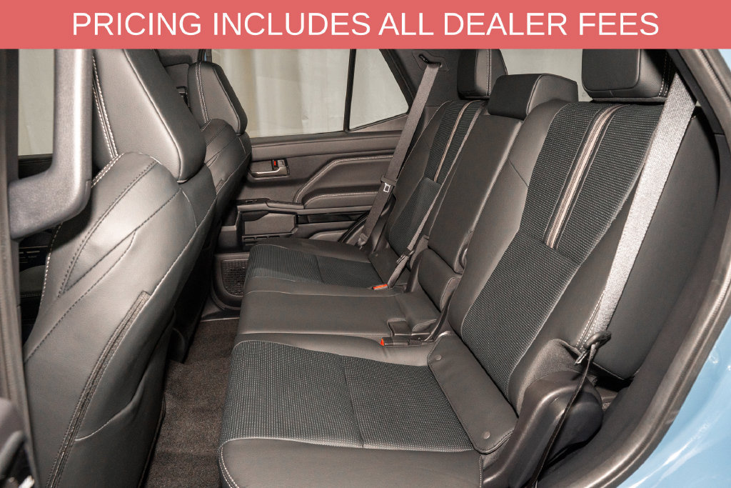 Used 2026 Toyota 4Runner Limited AWD/4WD image 11